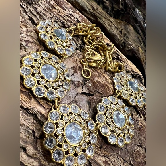 Authentic J. Crew Necklace 5 Medallions Antique Brushed Gold Tone White Crystals - Picture 5 of 10